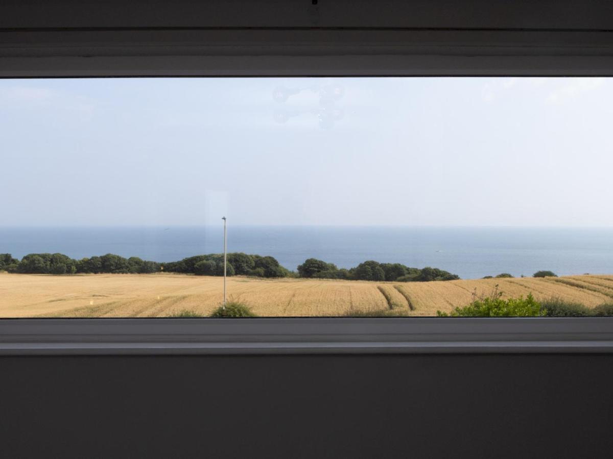 Pass The Keys Amazing 4 Bedroom Property- Hot Tub & Sea Views Scarborough Exterior foto